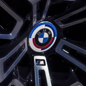 Nieruchome dekielki obręczy koła BMW M 50 Jahre